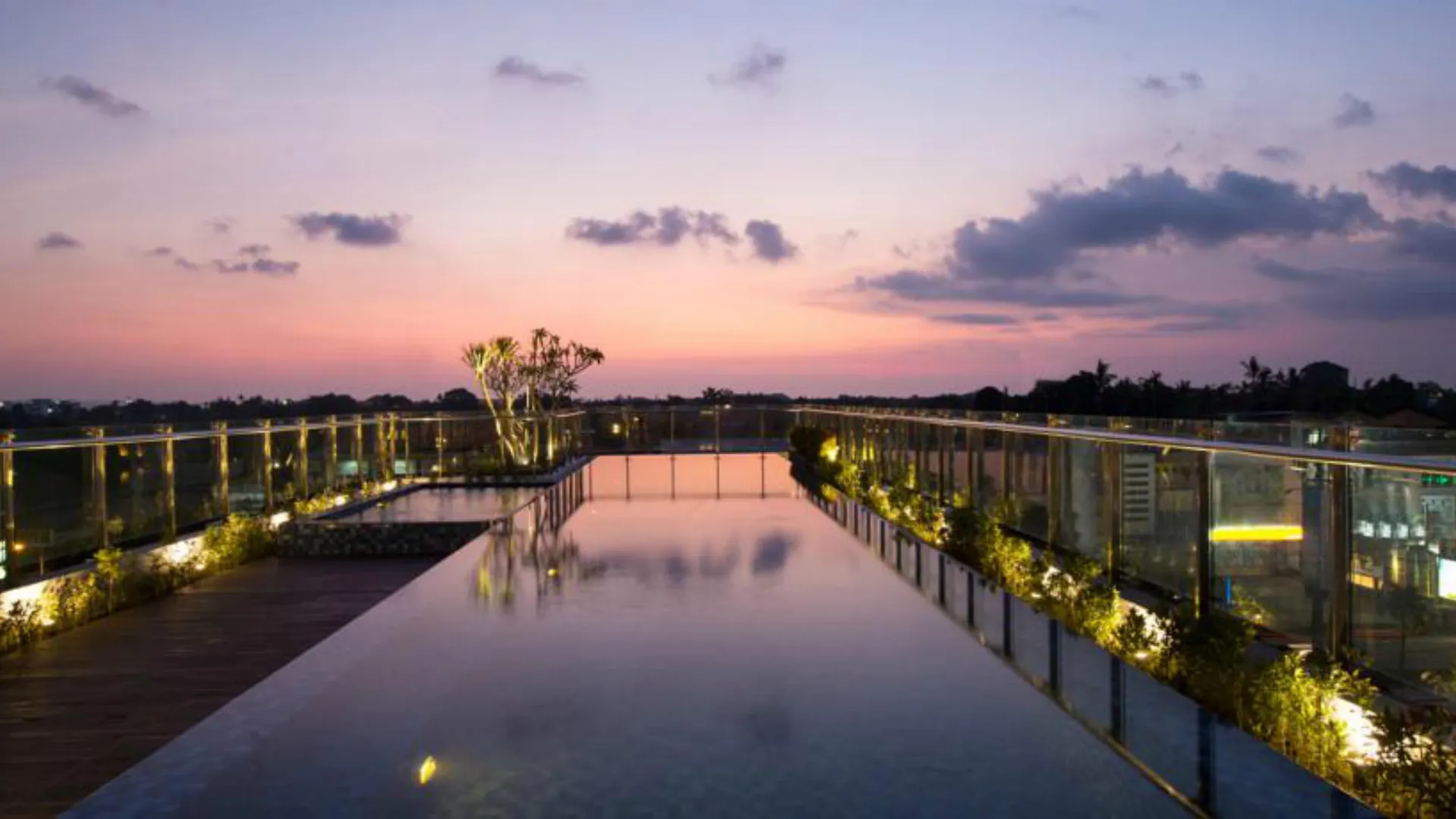 Hotel Santika Seminyak contacts